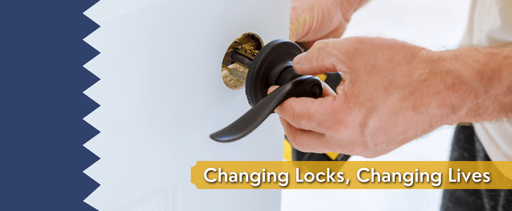 Lock Change Service Santee CA  (619) 822-2897